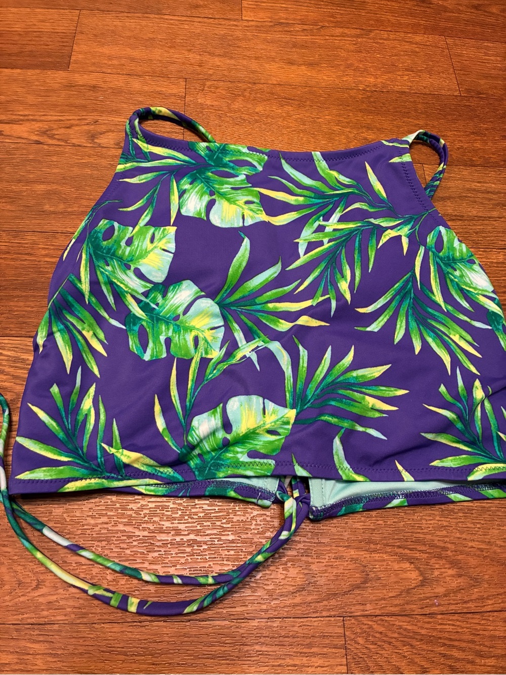 Women’s Adore Me Swim Top in Purple Tropical Leaf Size  XL
